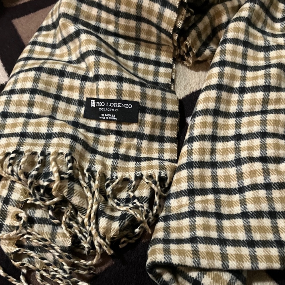 Lorenzo Beige and Black Checkered Scarf